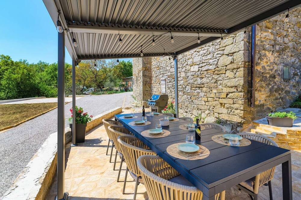 Photo of Patio Balcony in Buzet