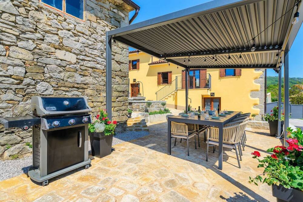 Photo of Patio Balcony in Buzet