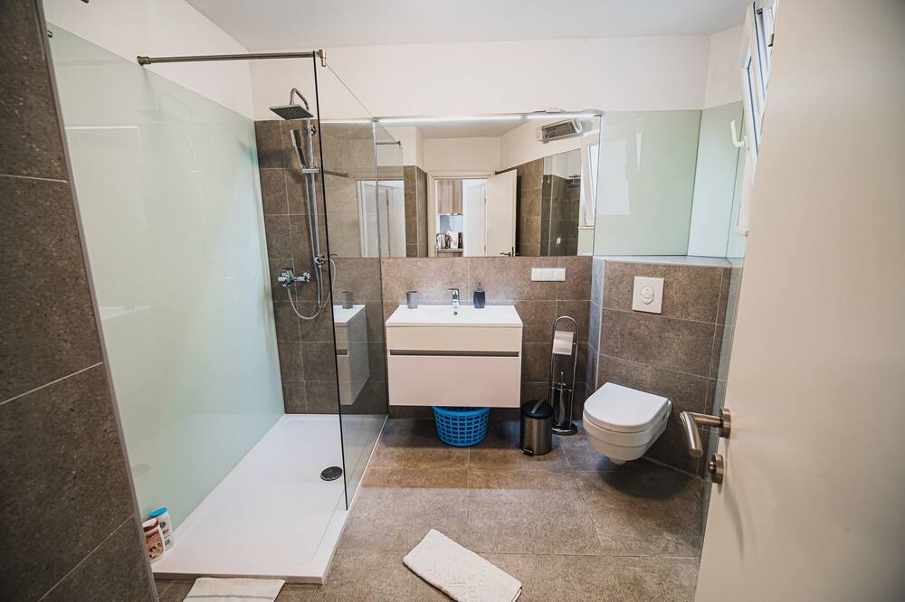 Photo of Bathroom in Vodice