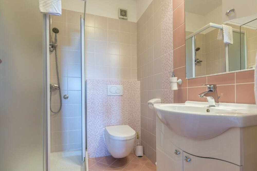 Photo of Bathroom in Brovinje