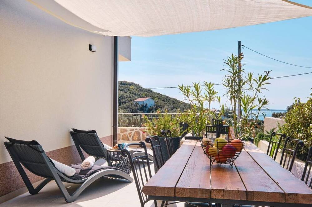 Photo of Patio Balcony in Miholascica