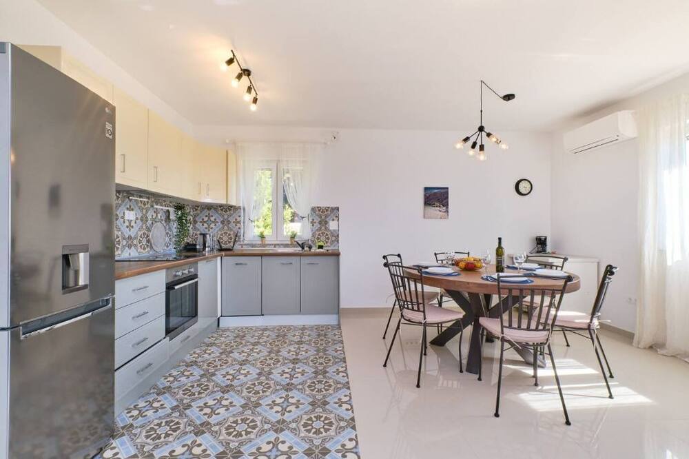 Photo of Kitchen in Miholascica