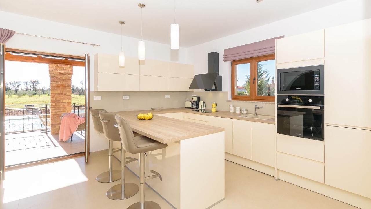 Photo of Kitchen in Loborika