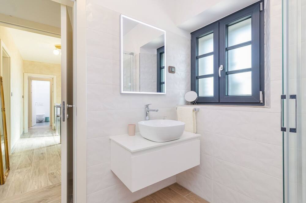 Photo of Bathroom in Kircija