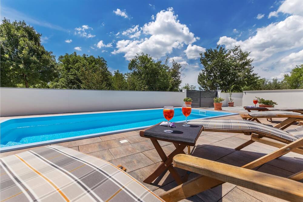 Photo of Outdoor in Trgetari