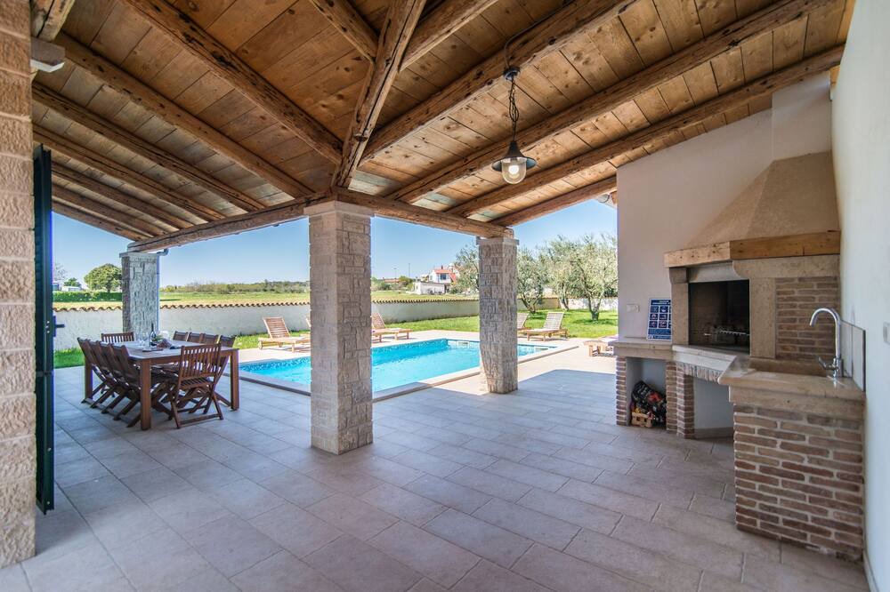 Photo of Patio Balcony in Pomer