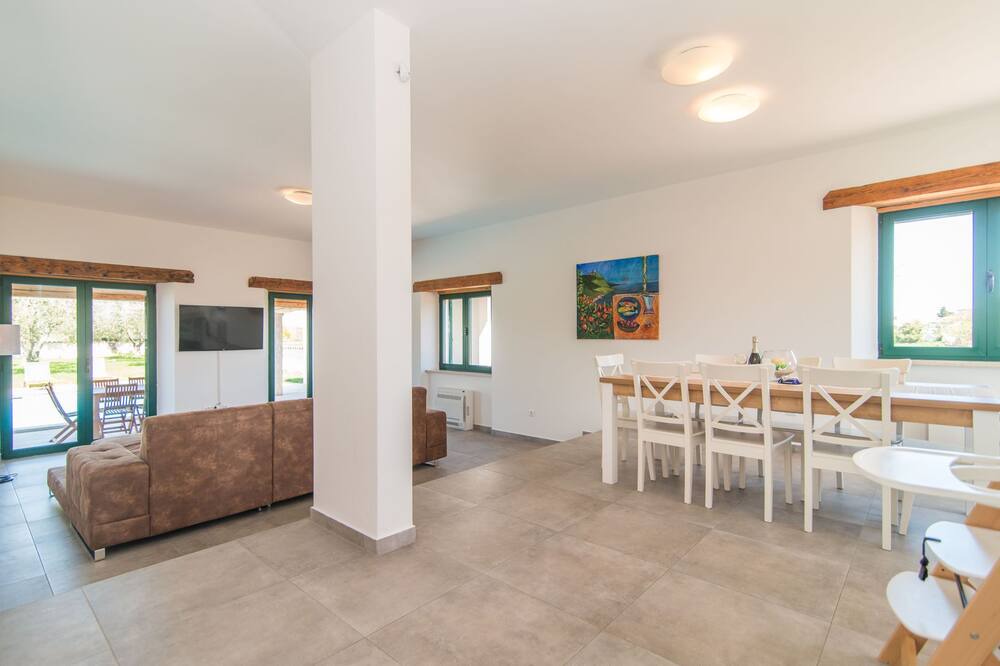 Photo of Livingroom in Pomer