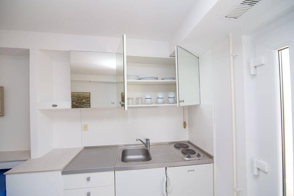 Photo of Kitchen in Cove Murtar