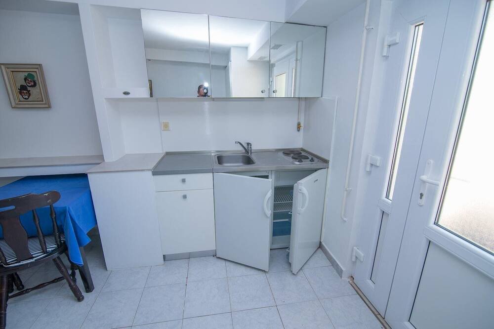 Photo of Kitchen in Cove Murtar