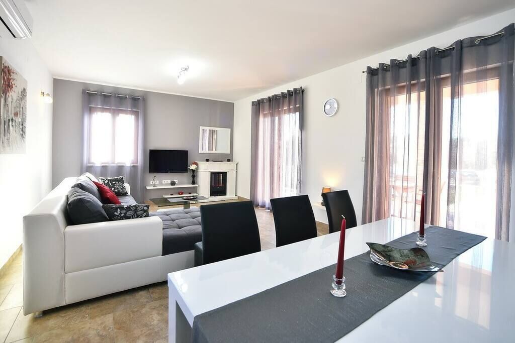 Photo of Livingroom in Rebici