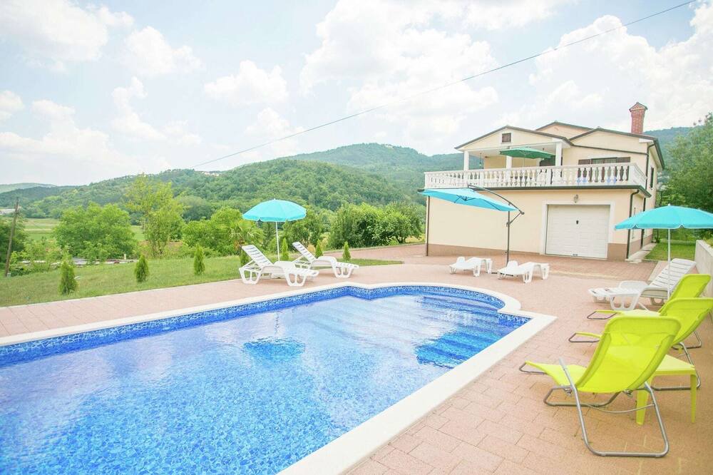 Photo of Outdoor in Buzet