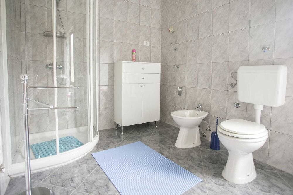 Photo of Bathroom in Buzet