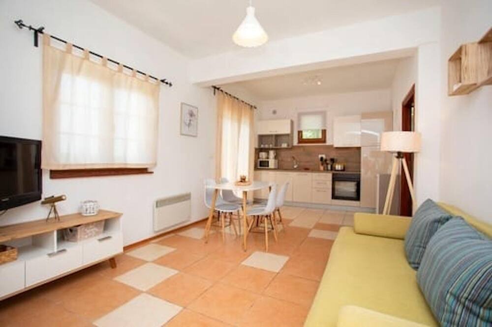 Photo of Livingroom in Ripenda Verbanci