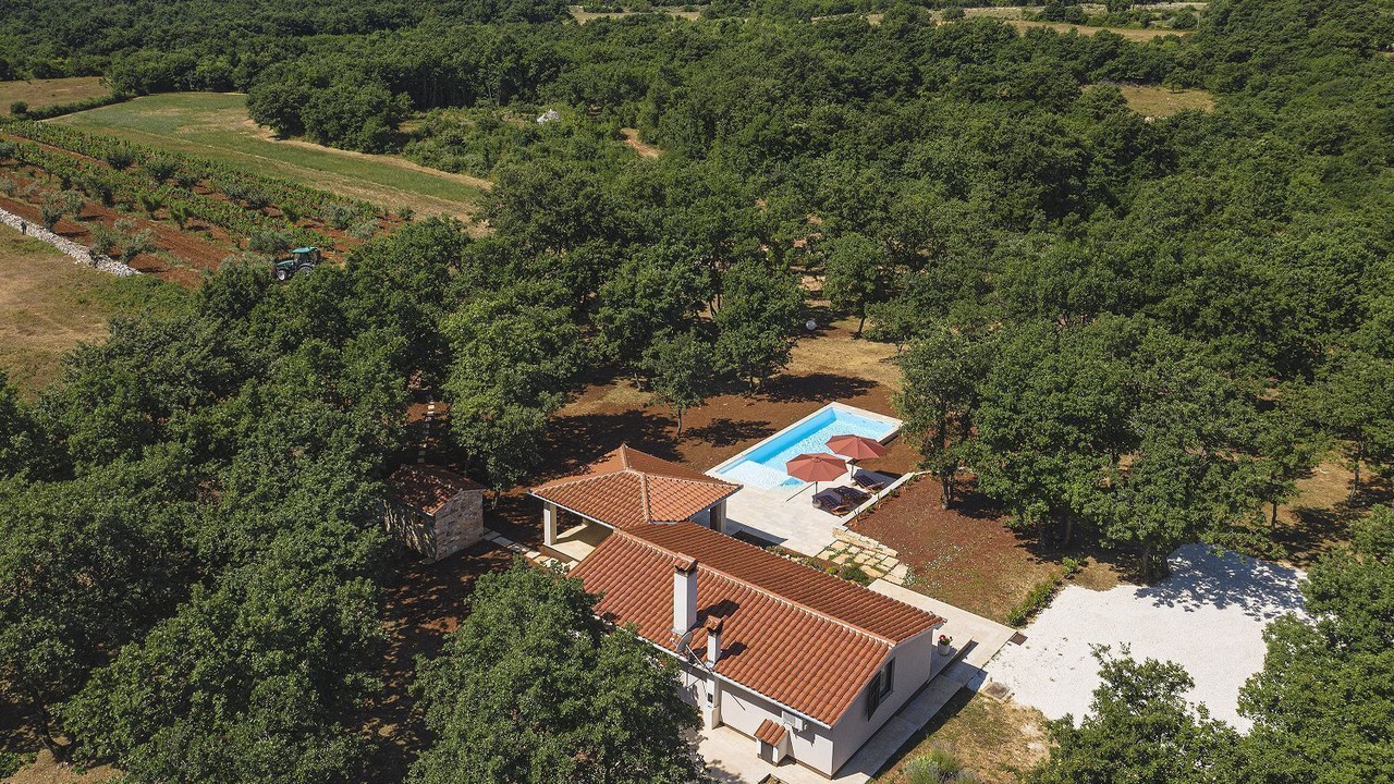 Photo of Outdoor in Divsici