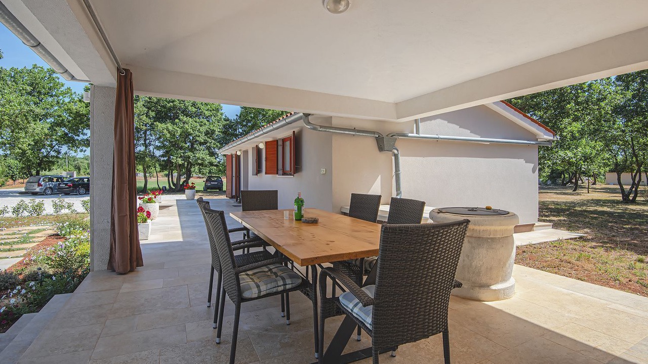 Photo of Outdoor in Divsici