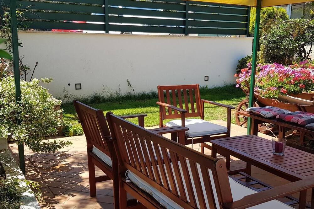 Photo of Patio Balcony in Vinkuran