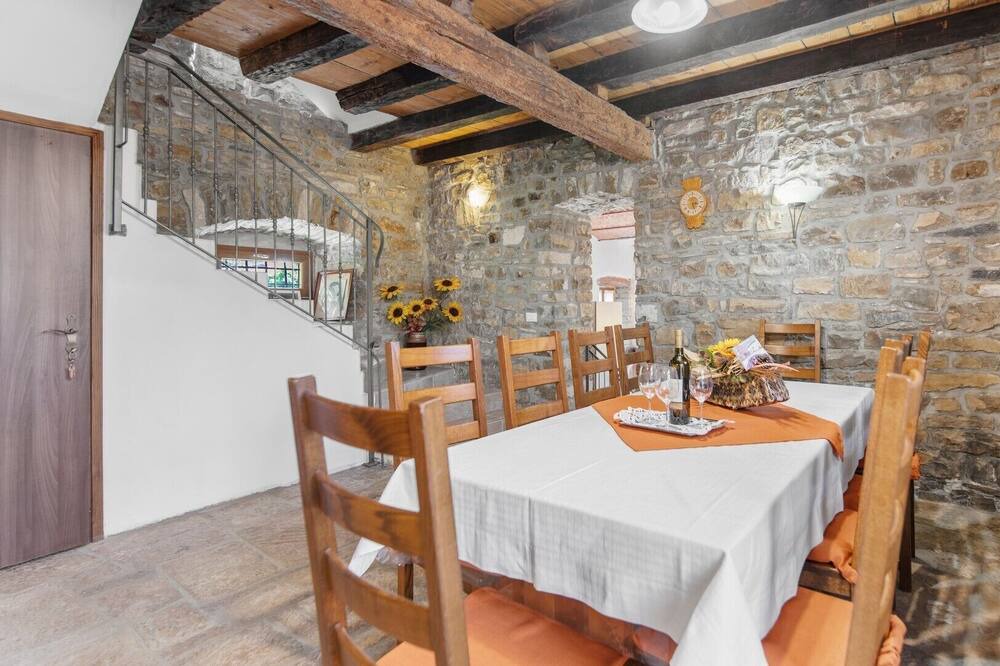 Photo of Kitchen in Oprtalj