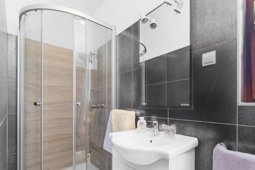Photo of Bathroom in Oprtalj