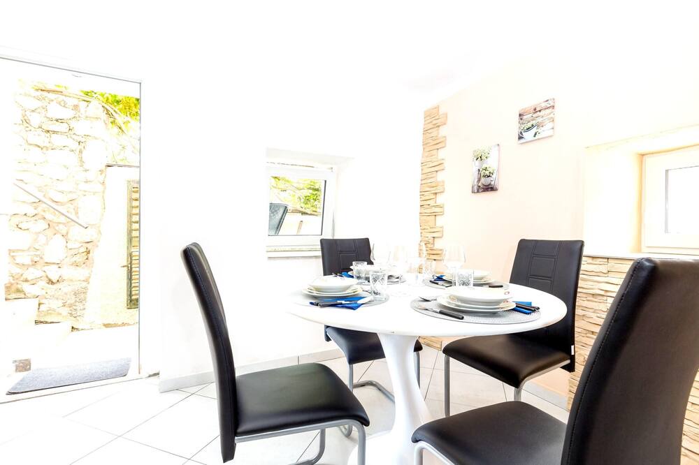 Photo of Livingroom in Bakar