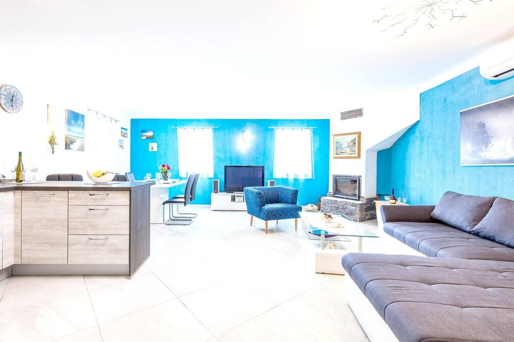 Photo of Livingroom in Bakar