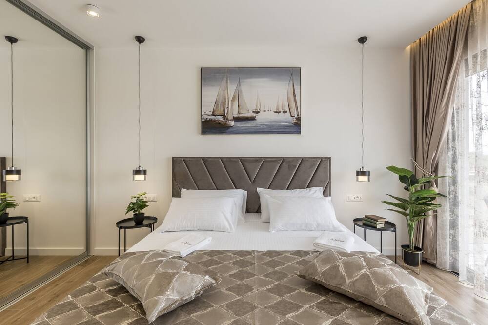 Photo of Bedroom in Marina