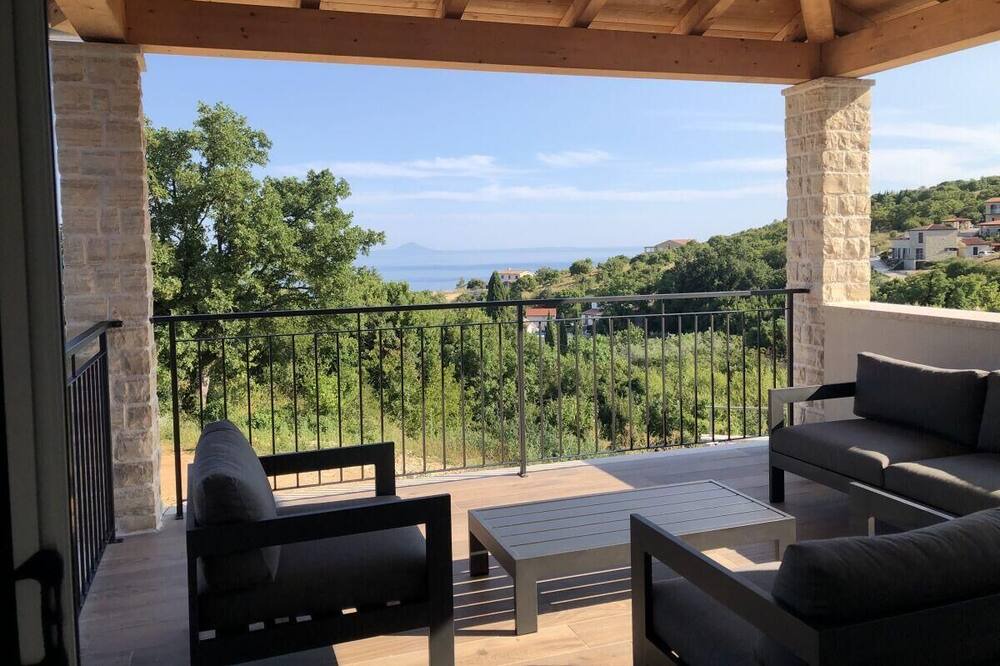 Photo of Patio Balcony in Ripenda Kosi