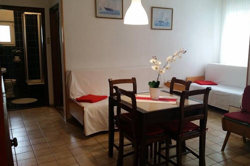 Photo of Livingroom in Bakarac