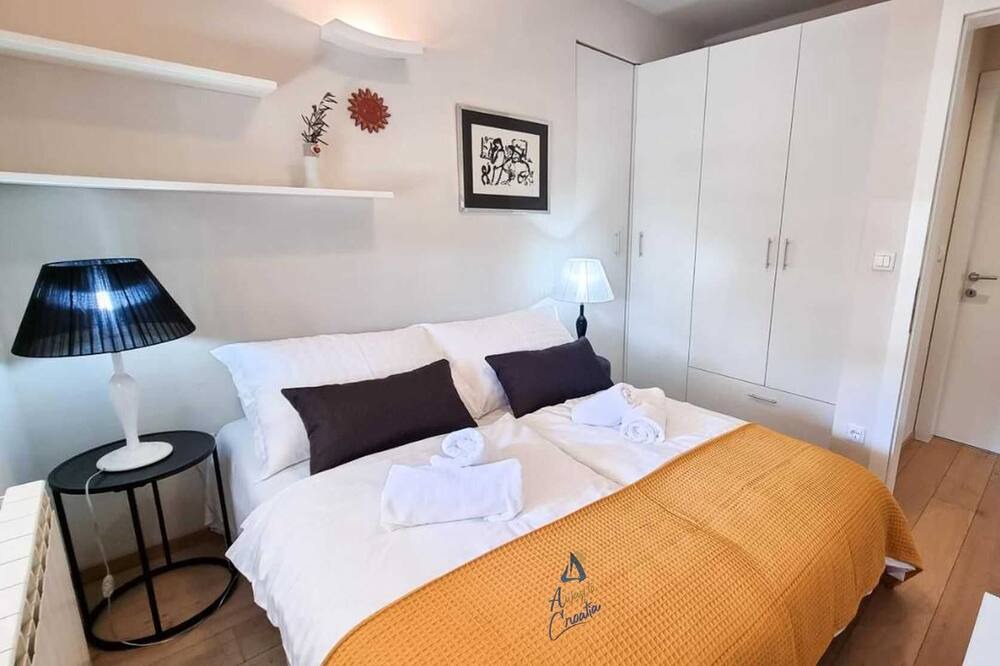 Photo of Bedroom in Ika
