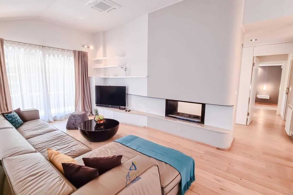 Photo of Livingroom in Ika