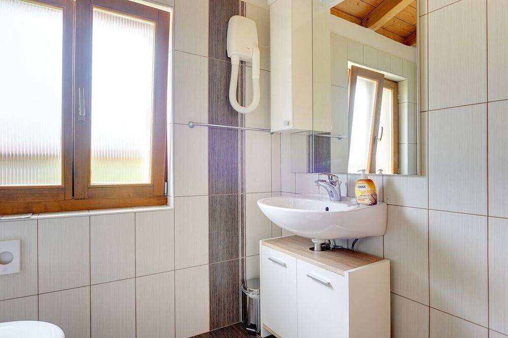 Photo of Bathroom in Pazin