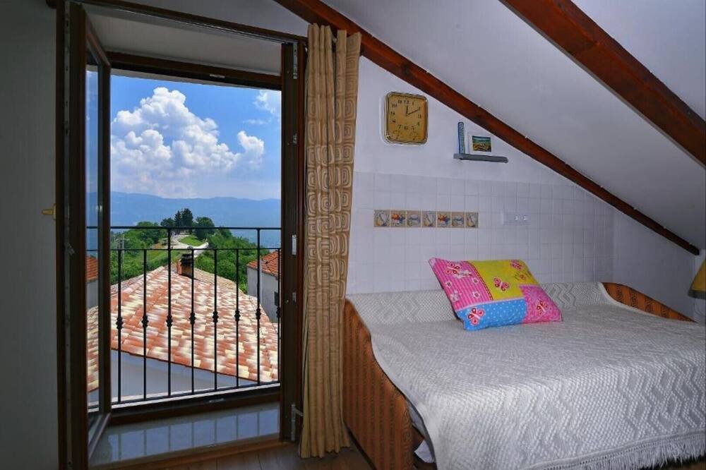 Photo of Bedroom in Cerovlje