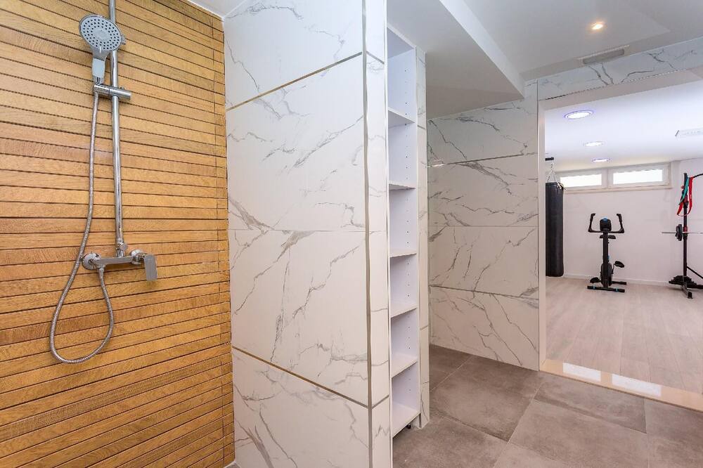 Photo of Bathroom in Dugi Rat