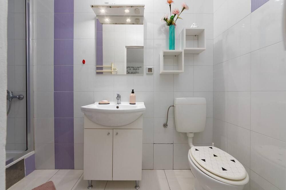 Photo of Bathroom in Oprtalj