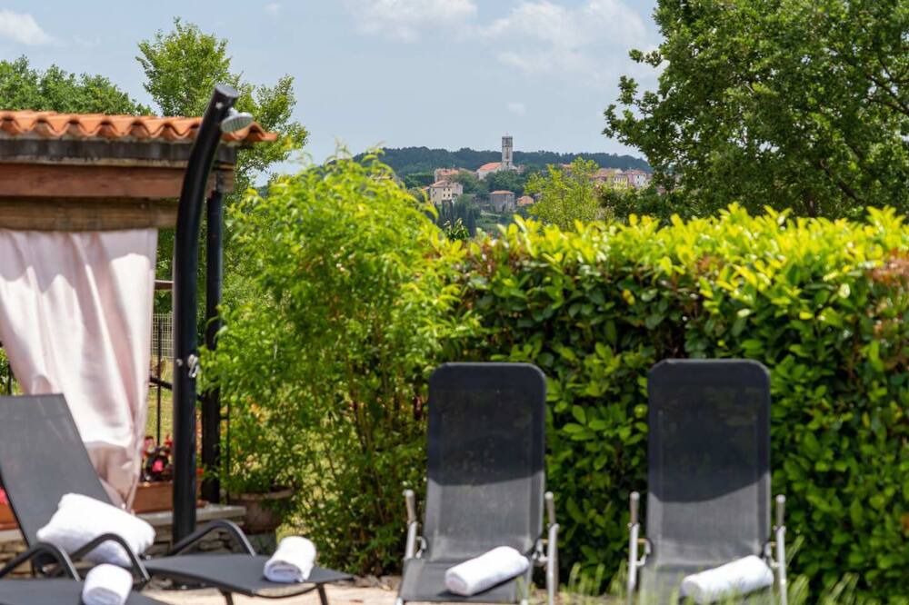 Photo of Outdoor in Oprtalj