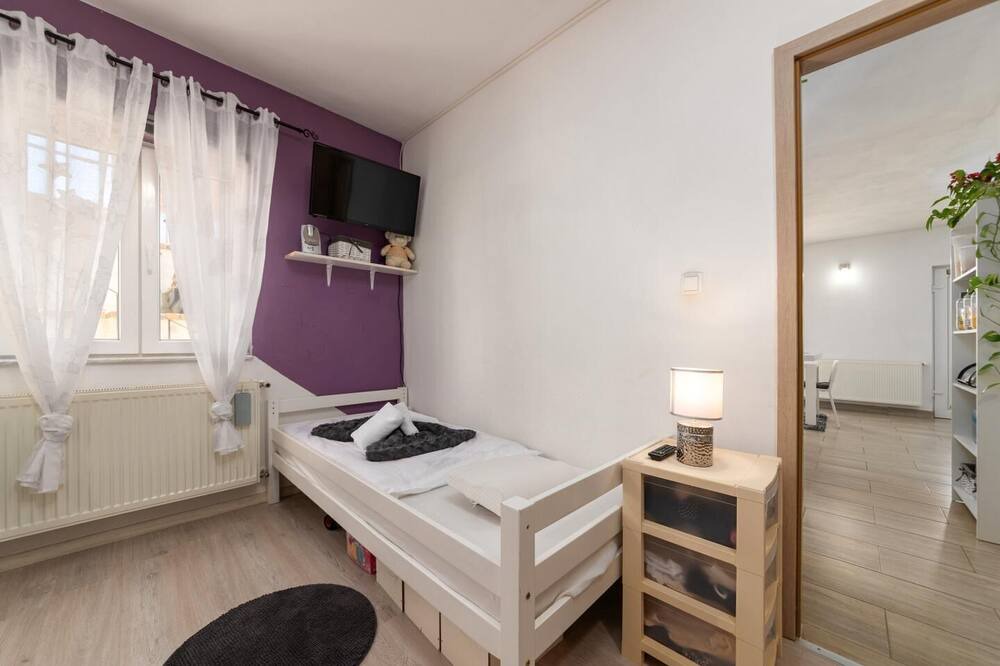 Photo of Bedroom in Oprtalj