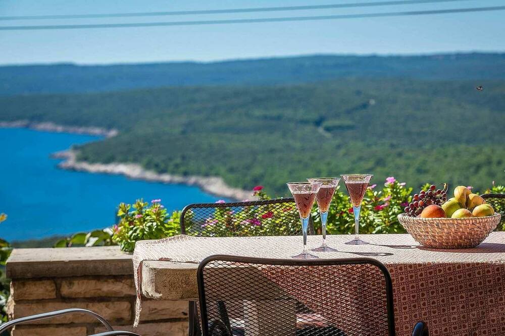 Photo of Patio Balcony in Koromacno
