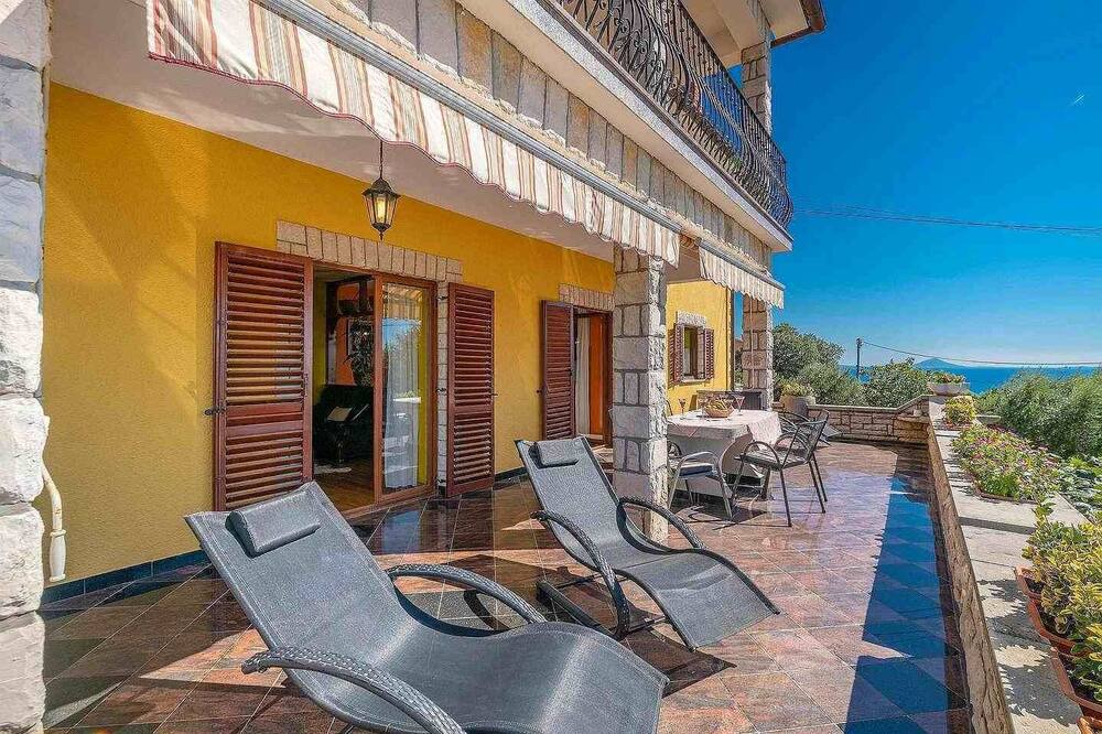 Photo of Patio Balcony in Koromacno