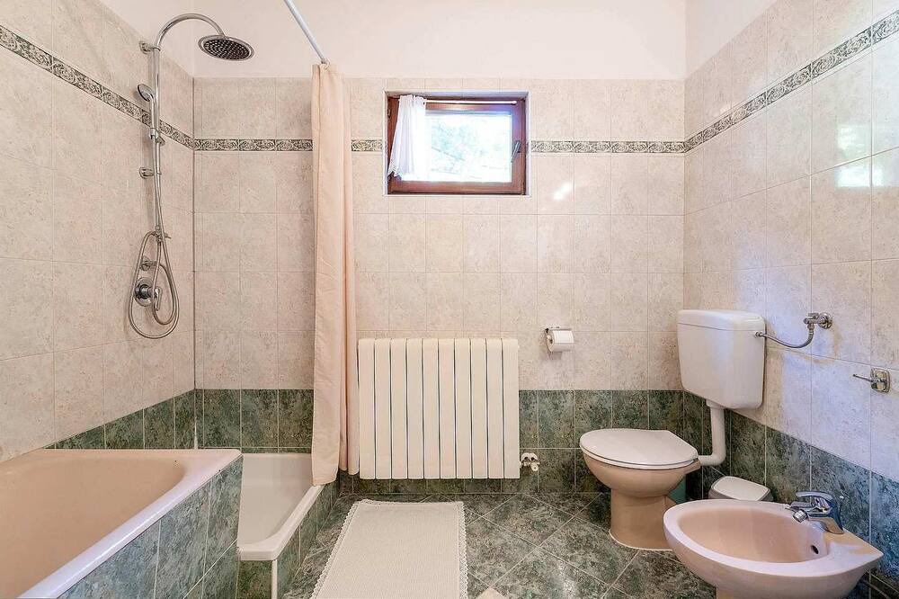Photo of Bathroom in Koromacno