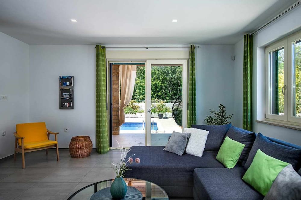 Photo of Livingroom in Belavici