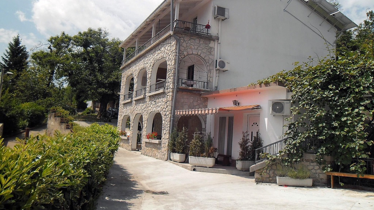 Photo of Outdoor in Opric