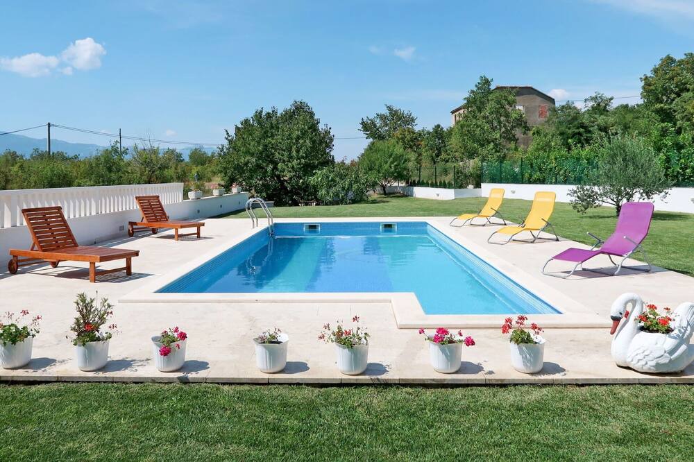 Photo of Outdoor in Nova Sela