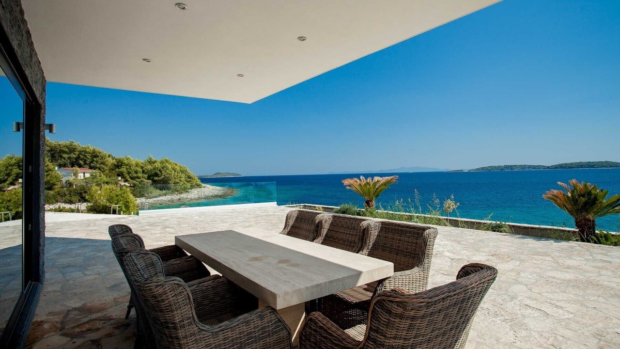 Photo of Patio Balcony in Potirna