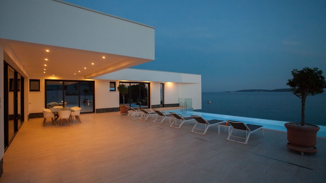 Photo of Patio Balcony in Potirna