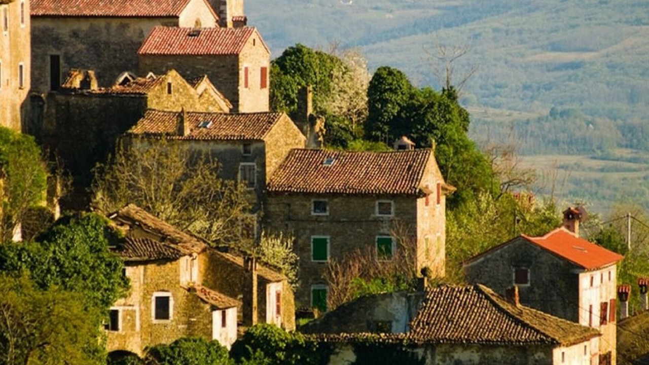 Photo of Outdoor in Lindar