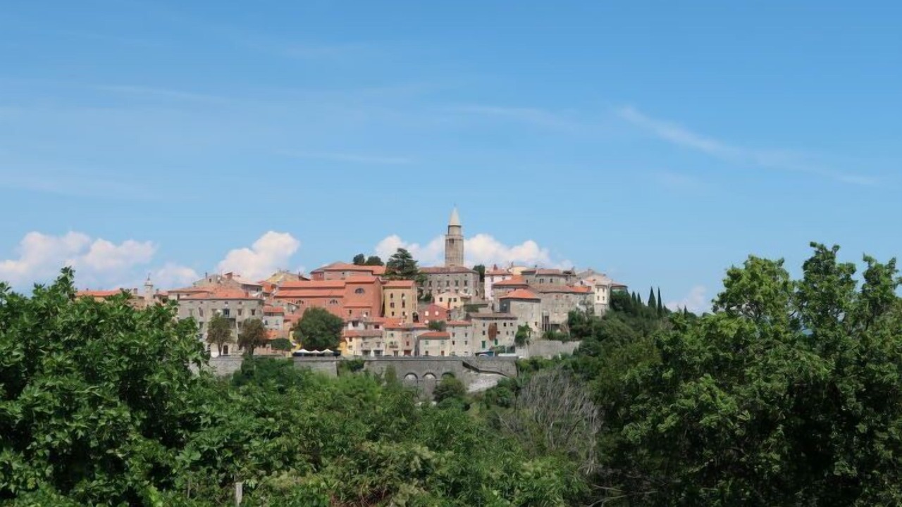 Photo of Outdoor in Ravni