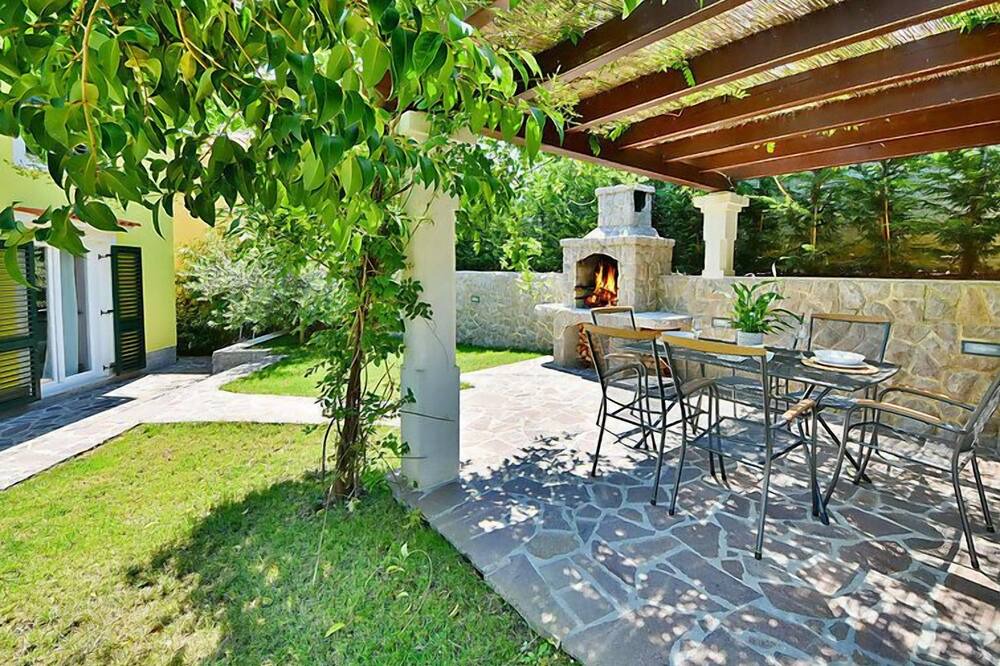 Photo of Patio Balcony in Pobri