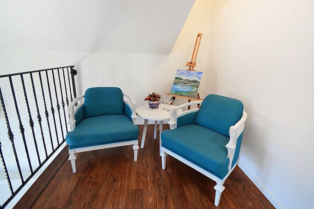 Photo of Livingroom in Pobri