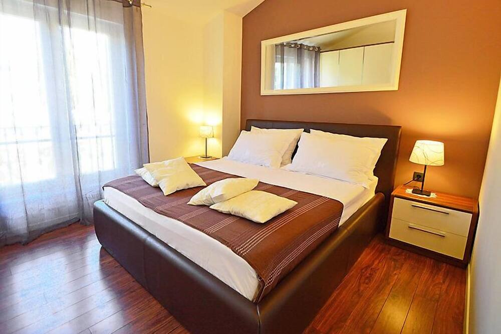 Photo of Bedroom in Pobri