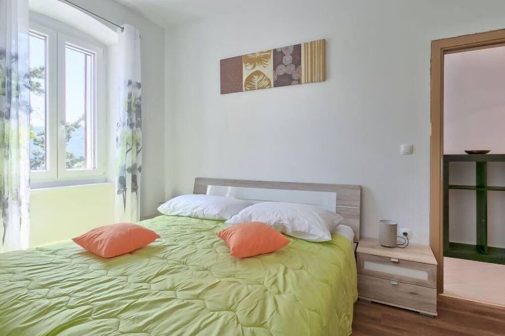 Photo of Bedroom in Trget