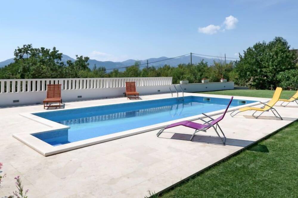 Photo of Outdoor in Nova Sela